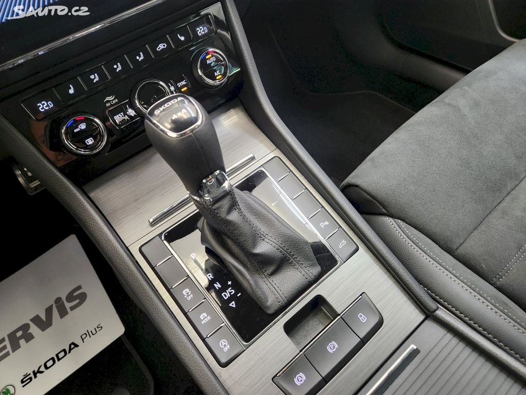 Škoda Superb, COMBI SCOUT, 2.0TDI/ 147kW, 7D